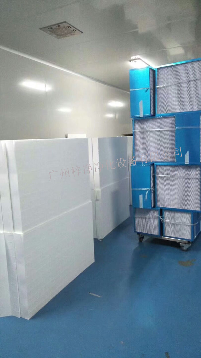 高效過(guò)濾器的濾材質(zhì)量直接影響到過(guò)濾效果